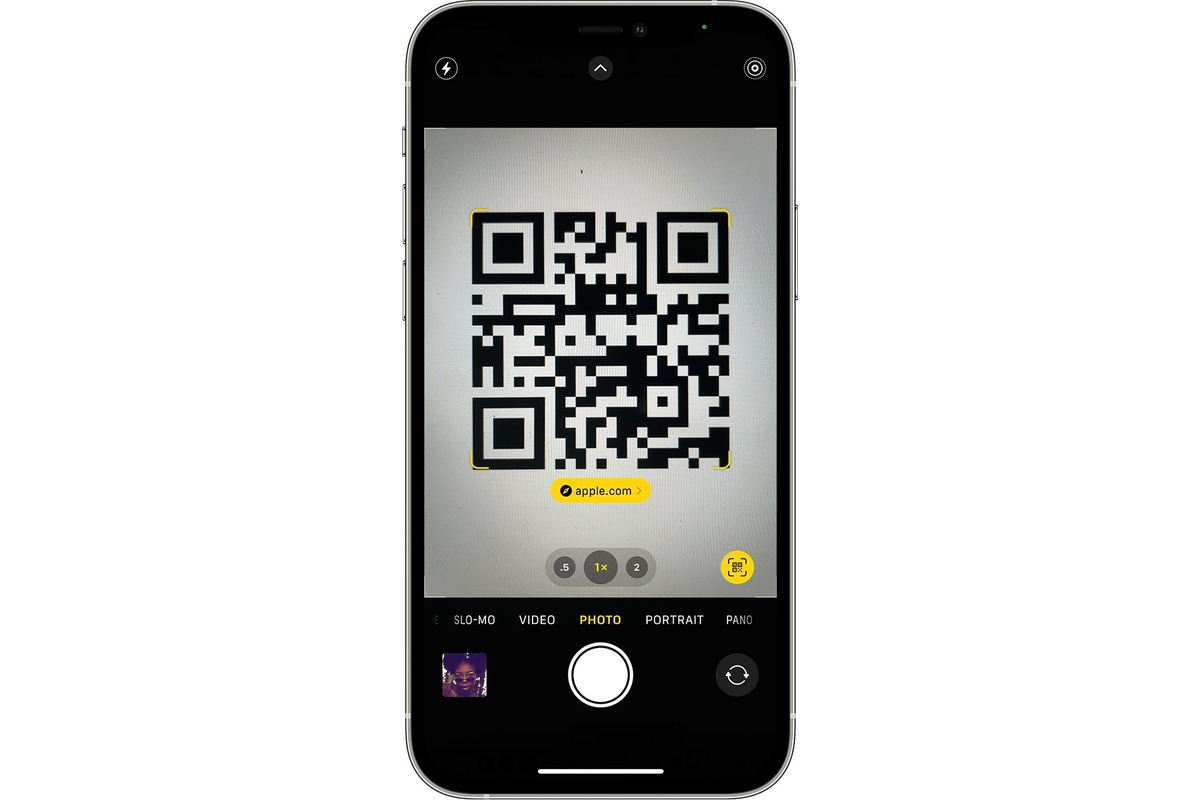 code-scanning-on-iphone-13-easy-tutorial