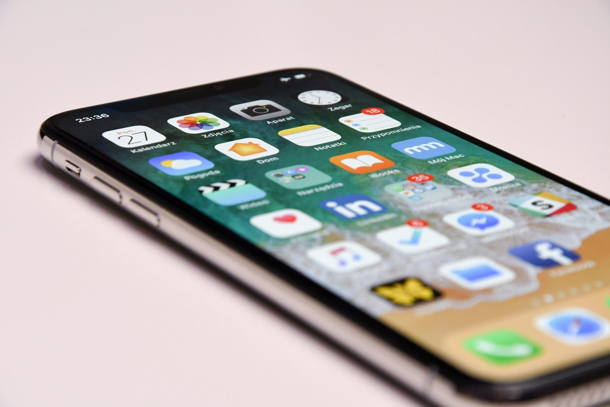Compatibility Insights: Choosing The Right SIM Card For IPhone 11