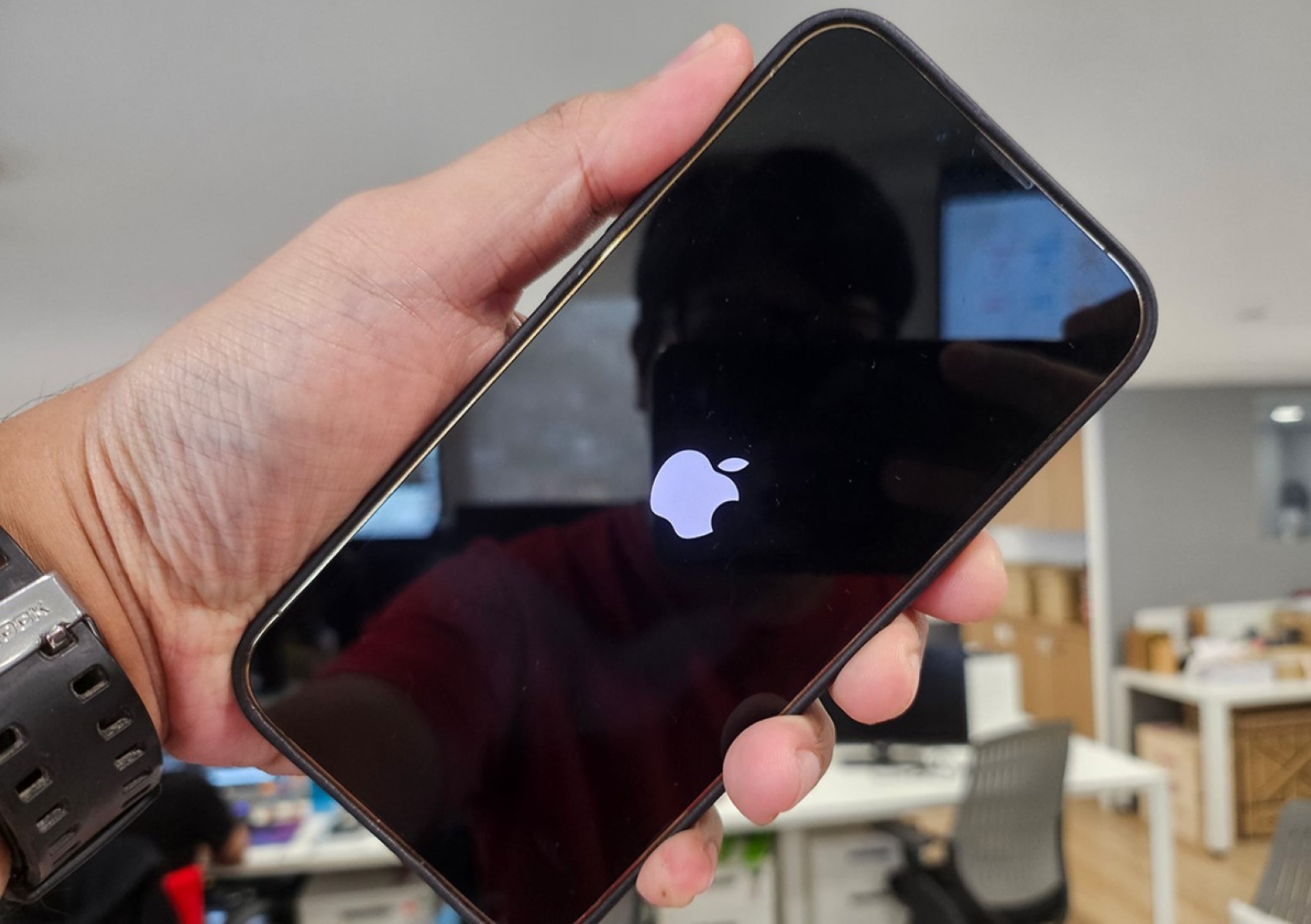 Dealing With A Frozen IPhone 13 – Troubleshooting