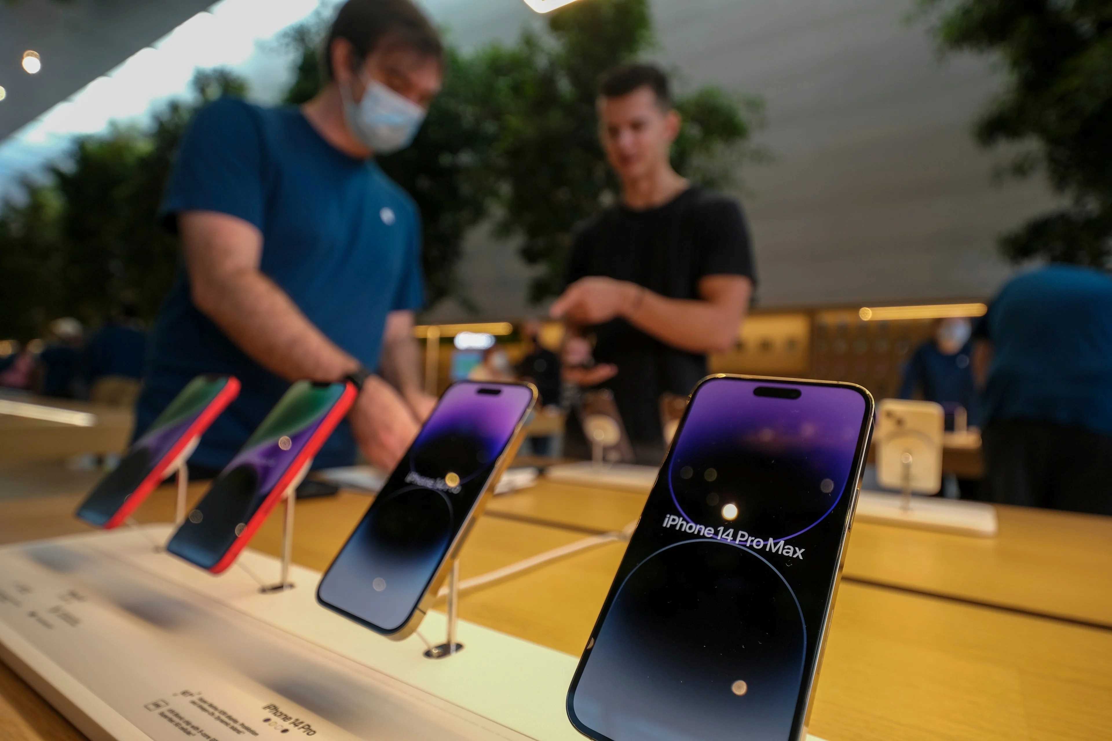 In-Store Availability: Knowing When IPhone 14 Is Available For In-Store Purchase