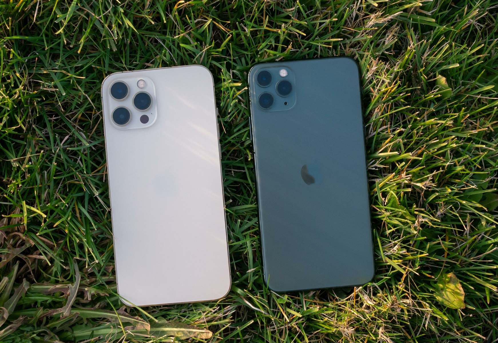 IPhone 11 Pro Max Vs. IPhone 12 Pro Max: Highlighting Key Differences