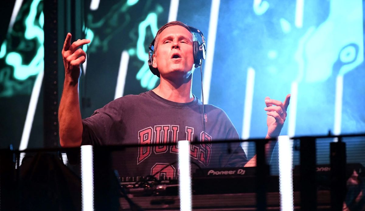 Kaskade To DJ At Super Bowl Without Taylor Swift Songs