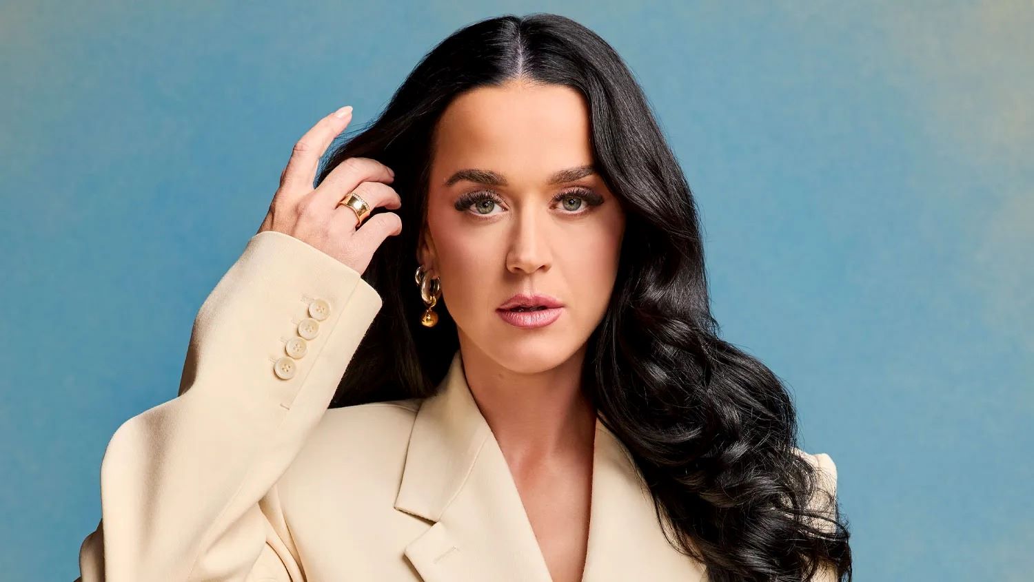 katy-perry-bids-farewell-to-american-idol-after-7-years