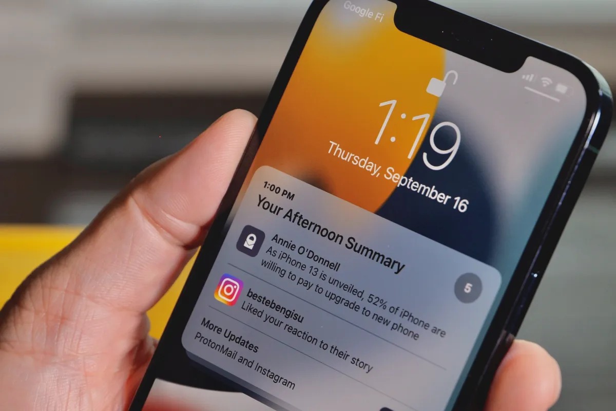 lock-screen-privacy-hiding-notifications-on-iphone-13