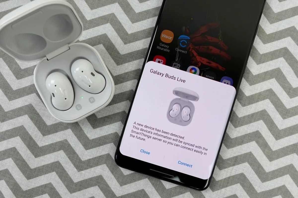 Pairing Galaxy Buds With IPhone 13 – Easy Steps