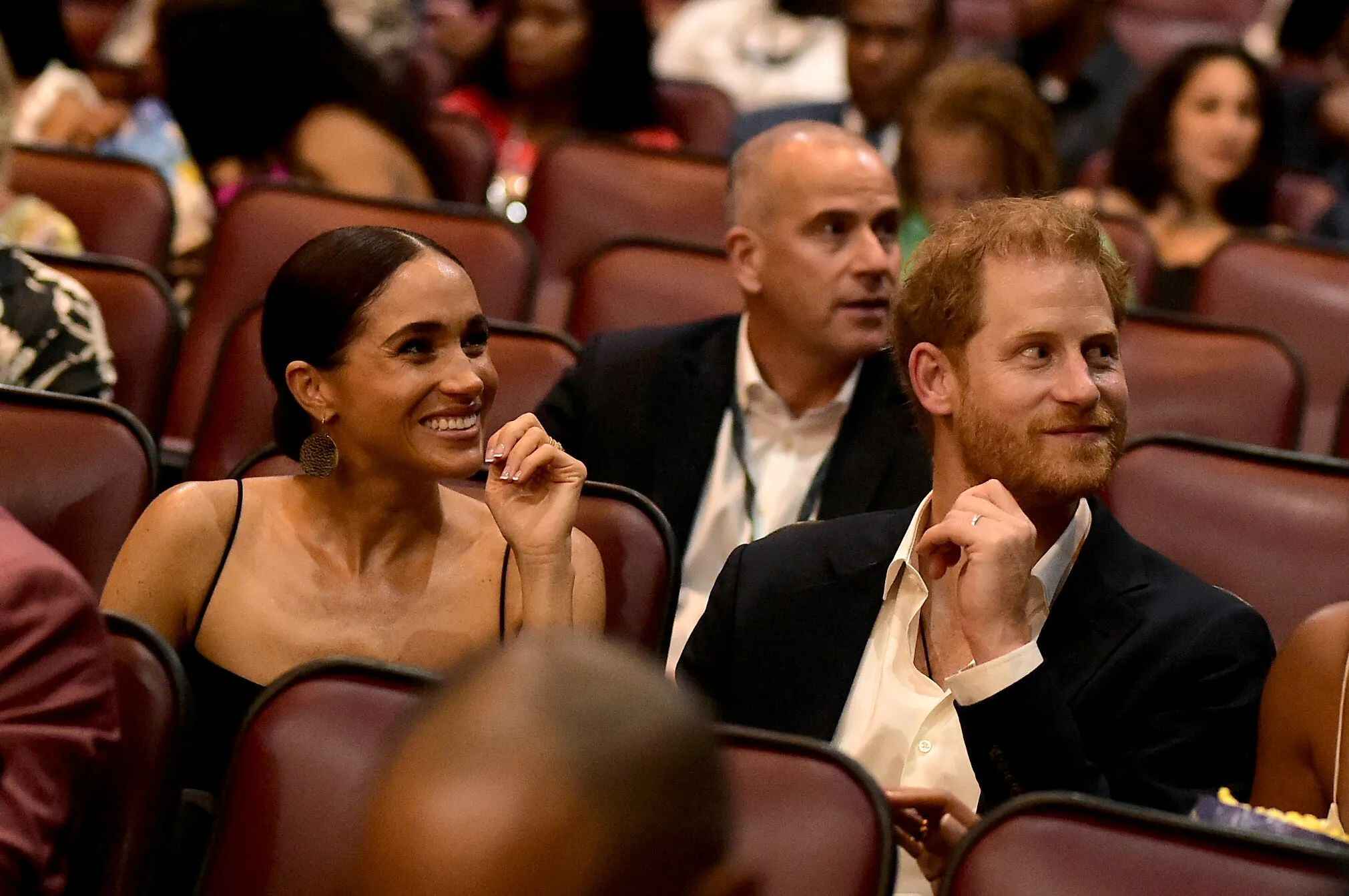 prince-harry-and-meghan-markle-stand-against-social-media-companies
