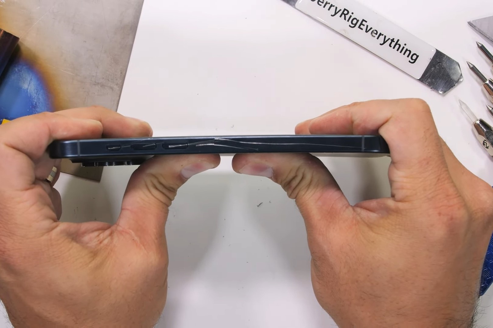 Screen Strength: Assessing The Durability Of IPhone 14 Pro Max Screen