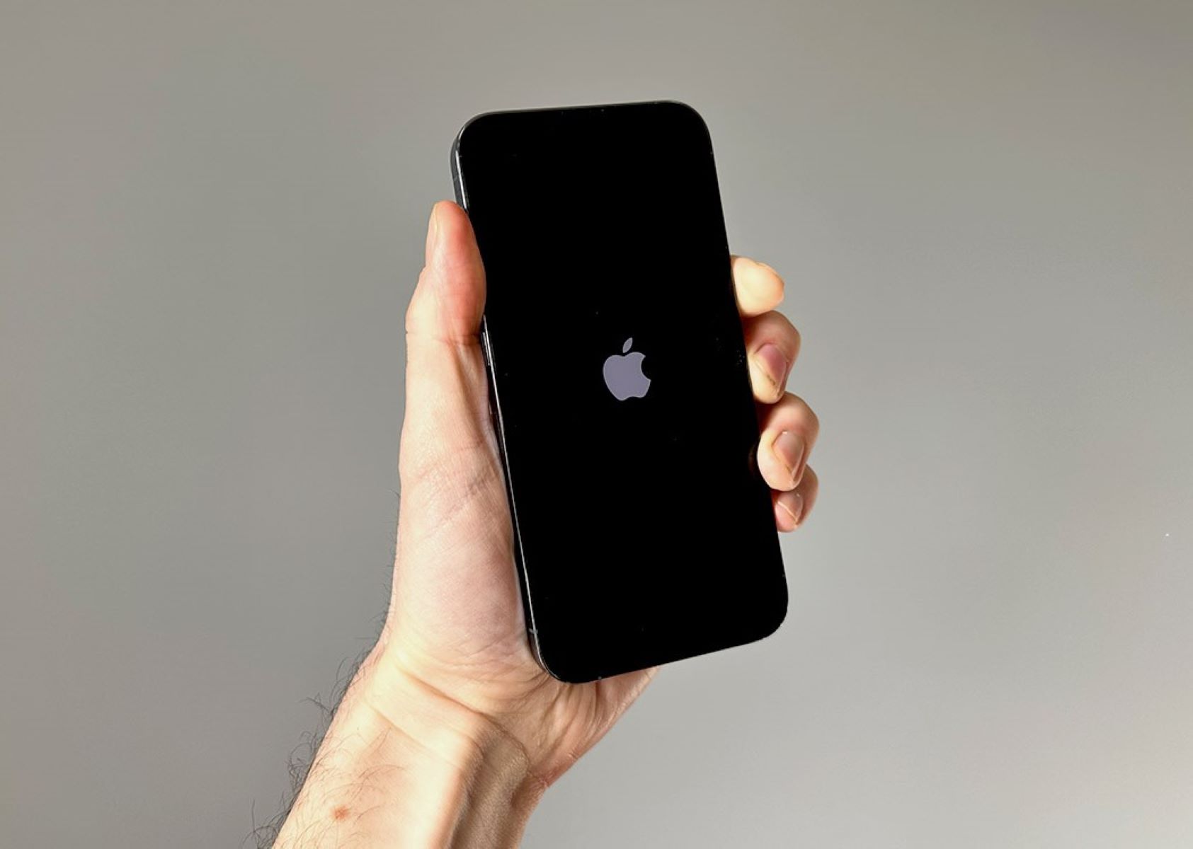 Screenless Restart: Restarting IPhone 11 Without A Working Screen