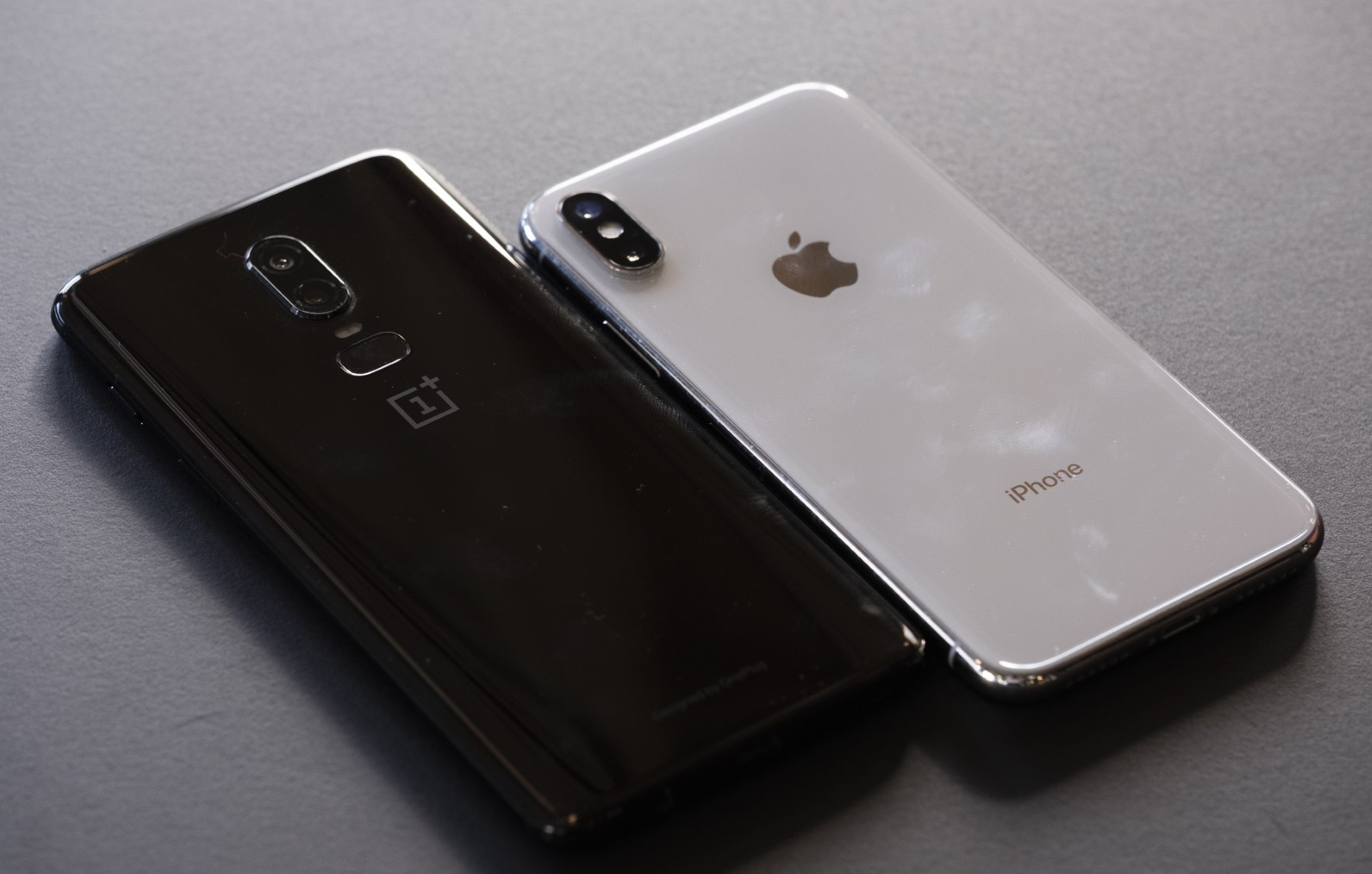 size-comparison-iphone-10-vs-oneplus-7-pro