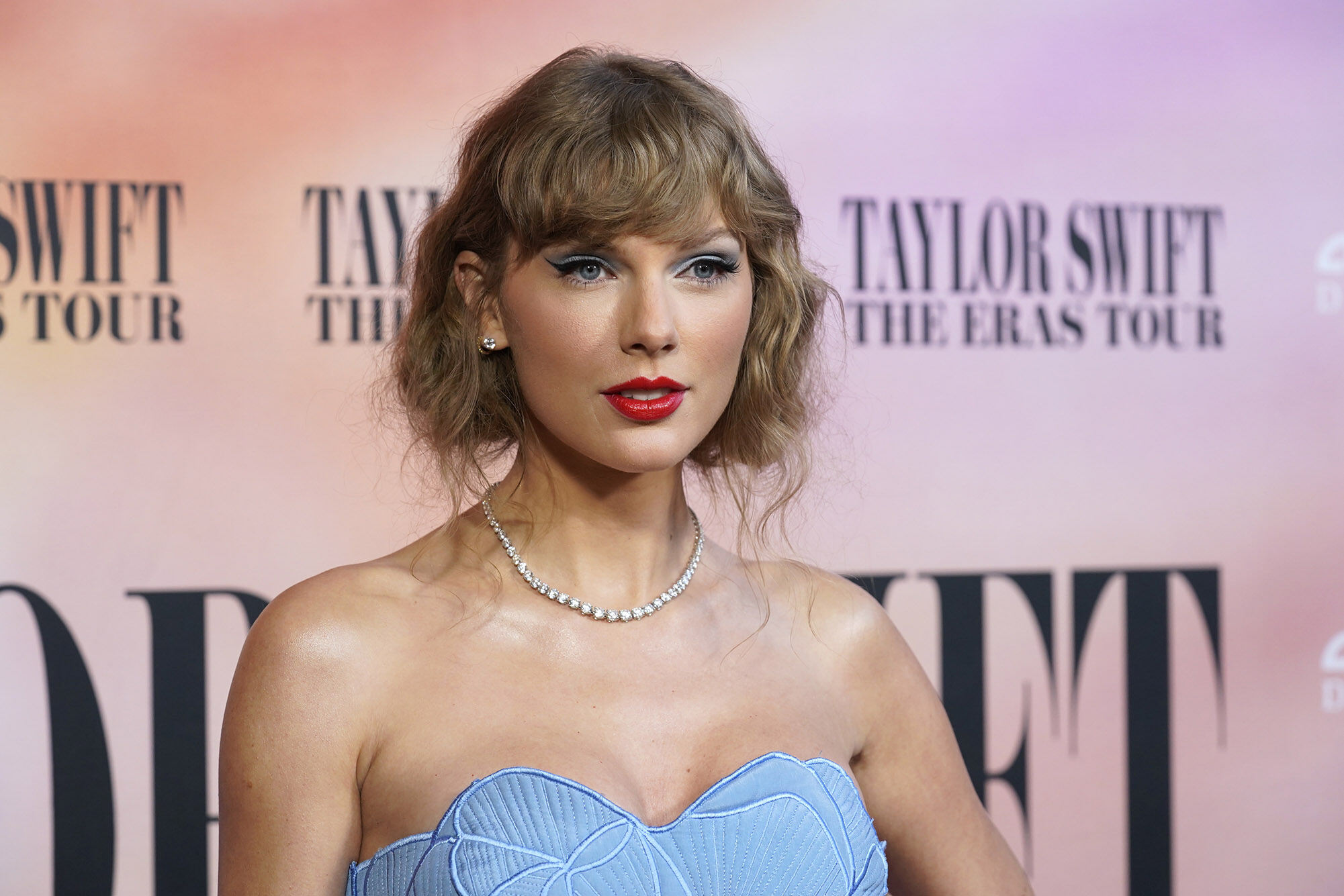 Taylor Swift Jets Off To Vegas To Support Travis Kelce In Super Bowl LVIII