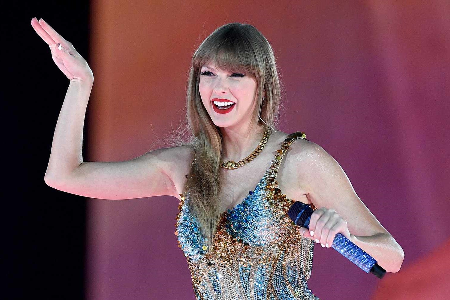 Taylor Swift’s Australia Concert Bag Policy Reflects Country’s Stricter Gun Laws
