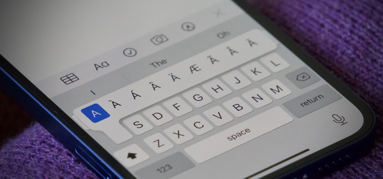 Typing Assistance: Locating The Comma On IPhone 13