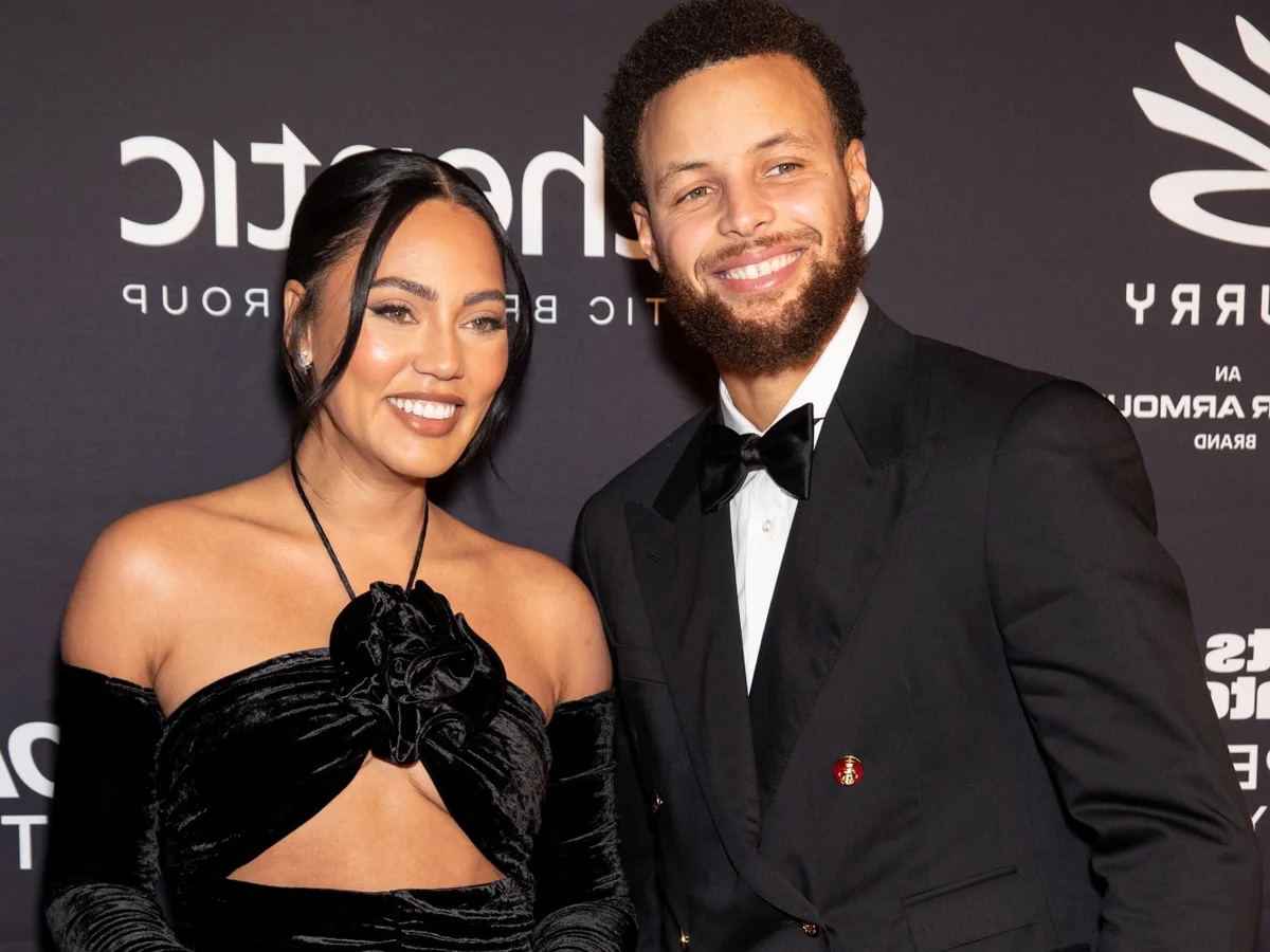 Steph Curry’s Wife, Ayesha, Expecting Their Fourth Child