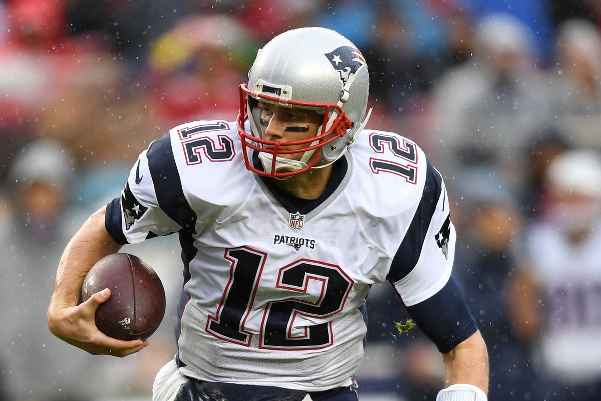Tom Brady Shocks Fans By Running Faster 40-Yard Dash At 46 Than At 22, Clocks 5.12 Seconds!
